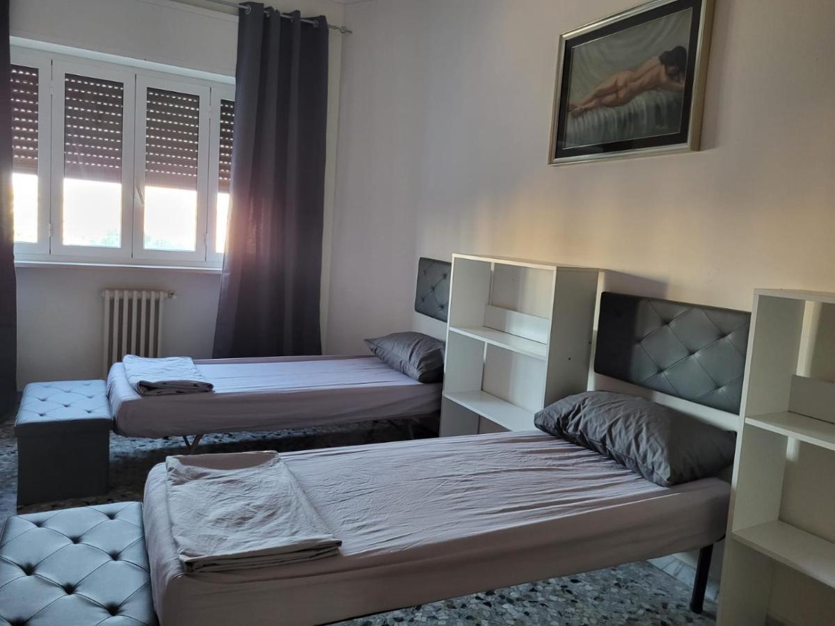 Vittoria Alata Hotel Bari Ngoại thất bức ảnh