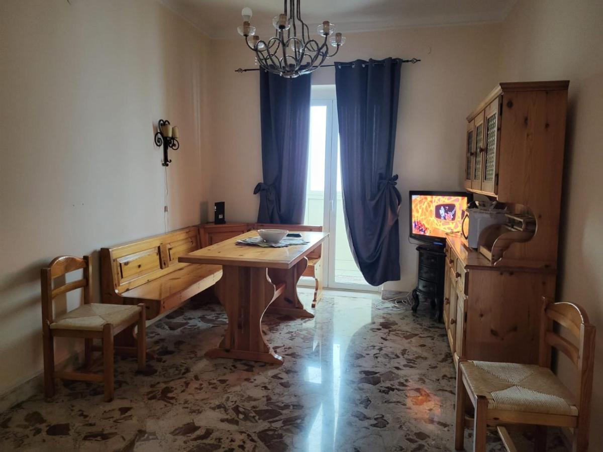 Vittoria Alata Hotel Bari Ngoại thất bức ảnh
